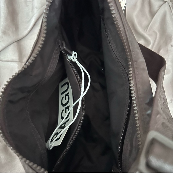 NEW BAGGU Embroidered Get Ready With Me Medium Crescent Bag - Picture 5 of 8